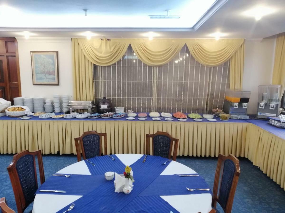 Akyuz Hotel Ankara Esterno foto
