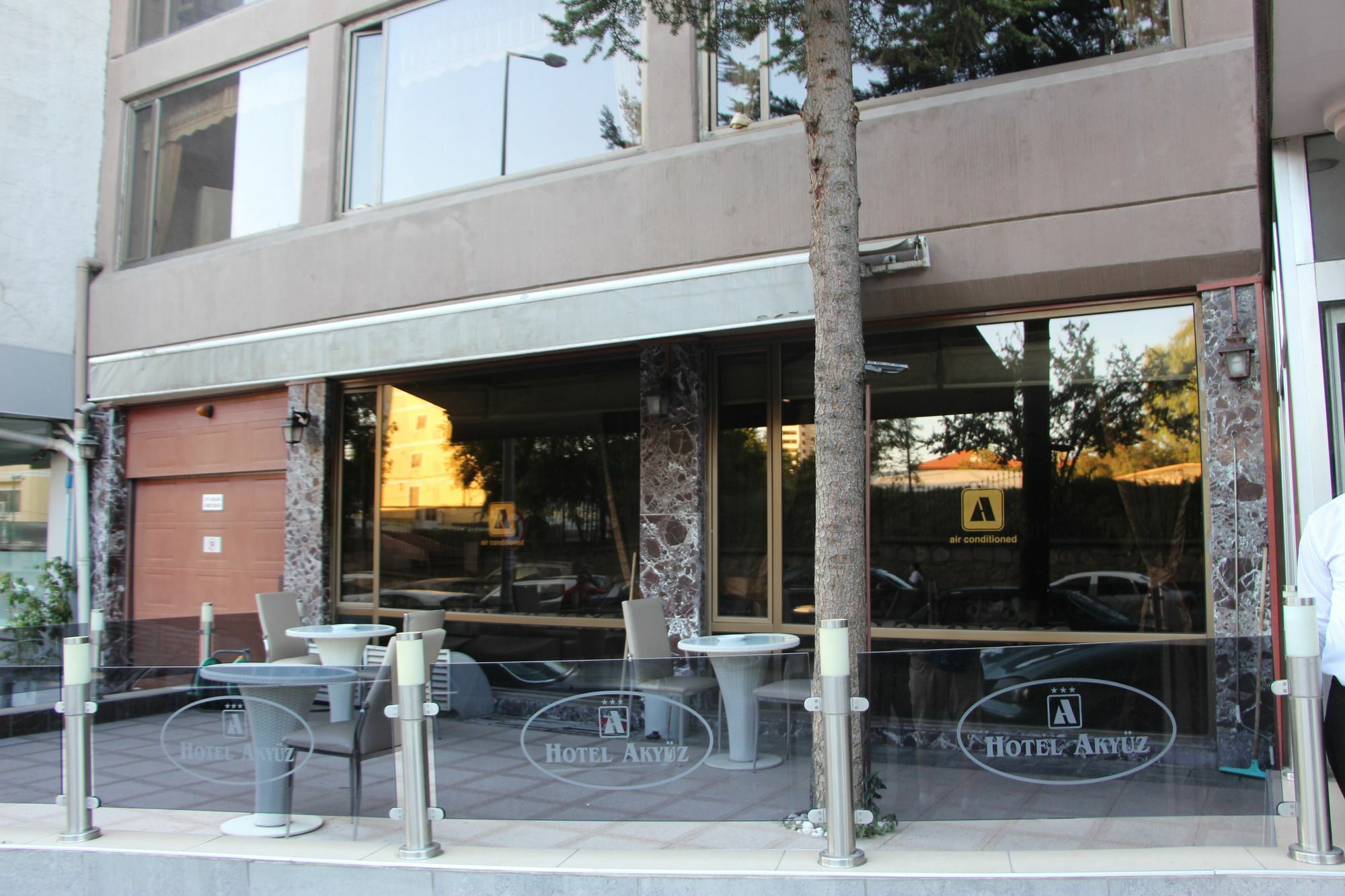 Akyuz Hotel Ankara Esterno foto