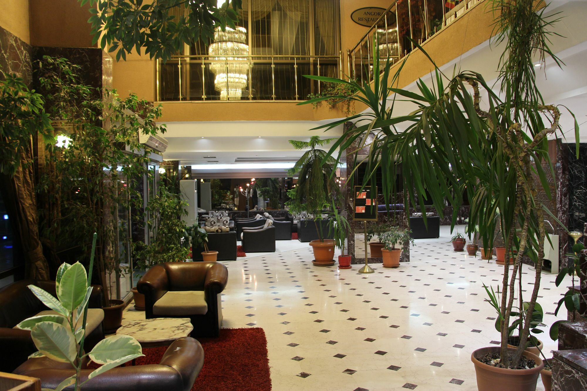 Akyuz Hotel Ankara Esterno foto