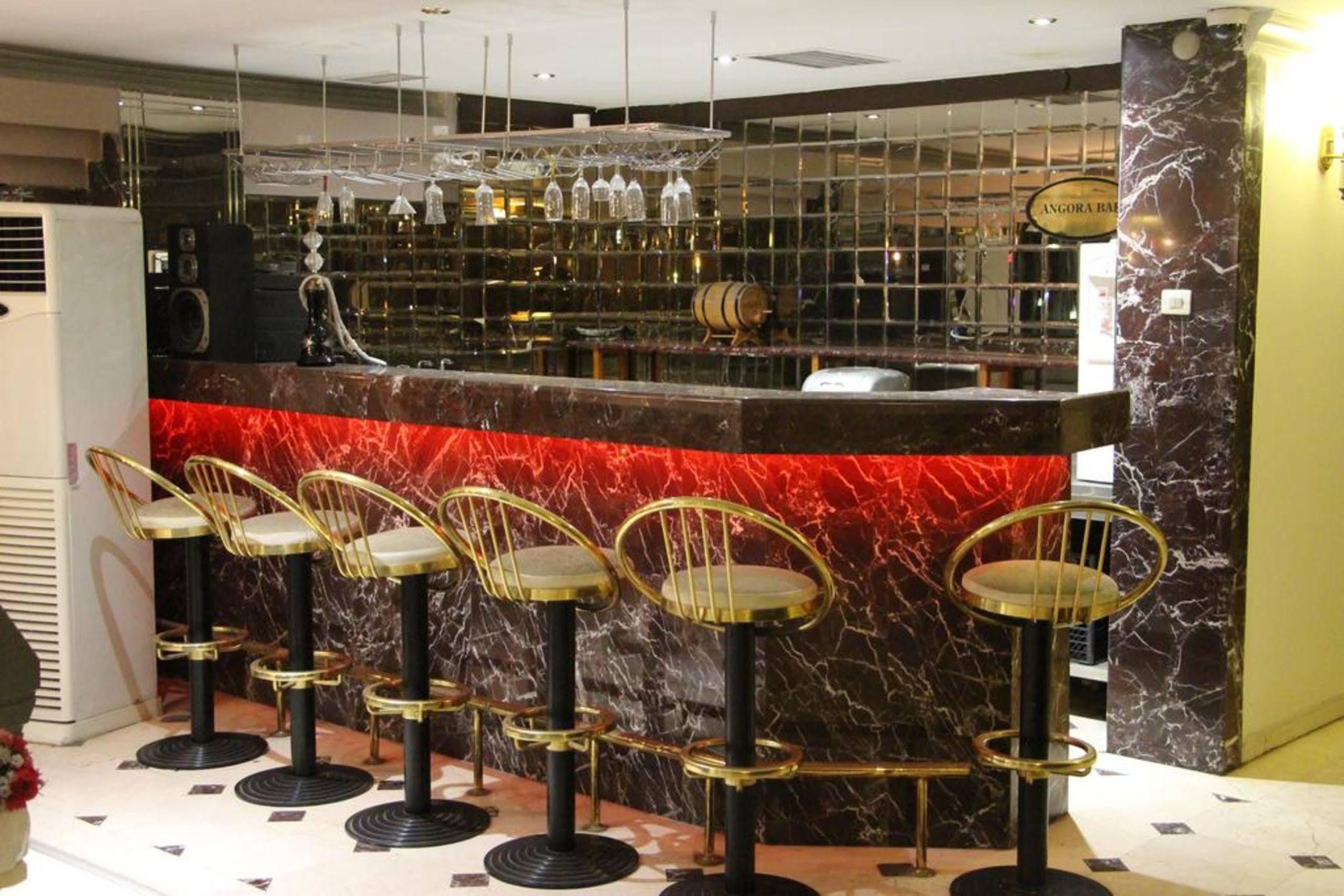 Akyuz Hotel Ankara Esterno foto